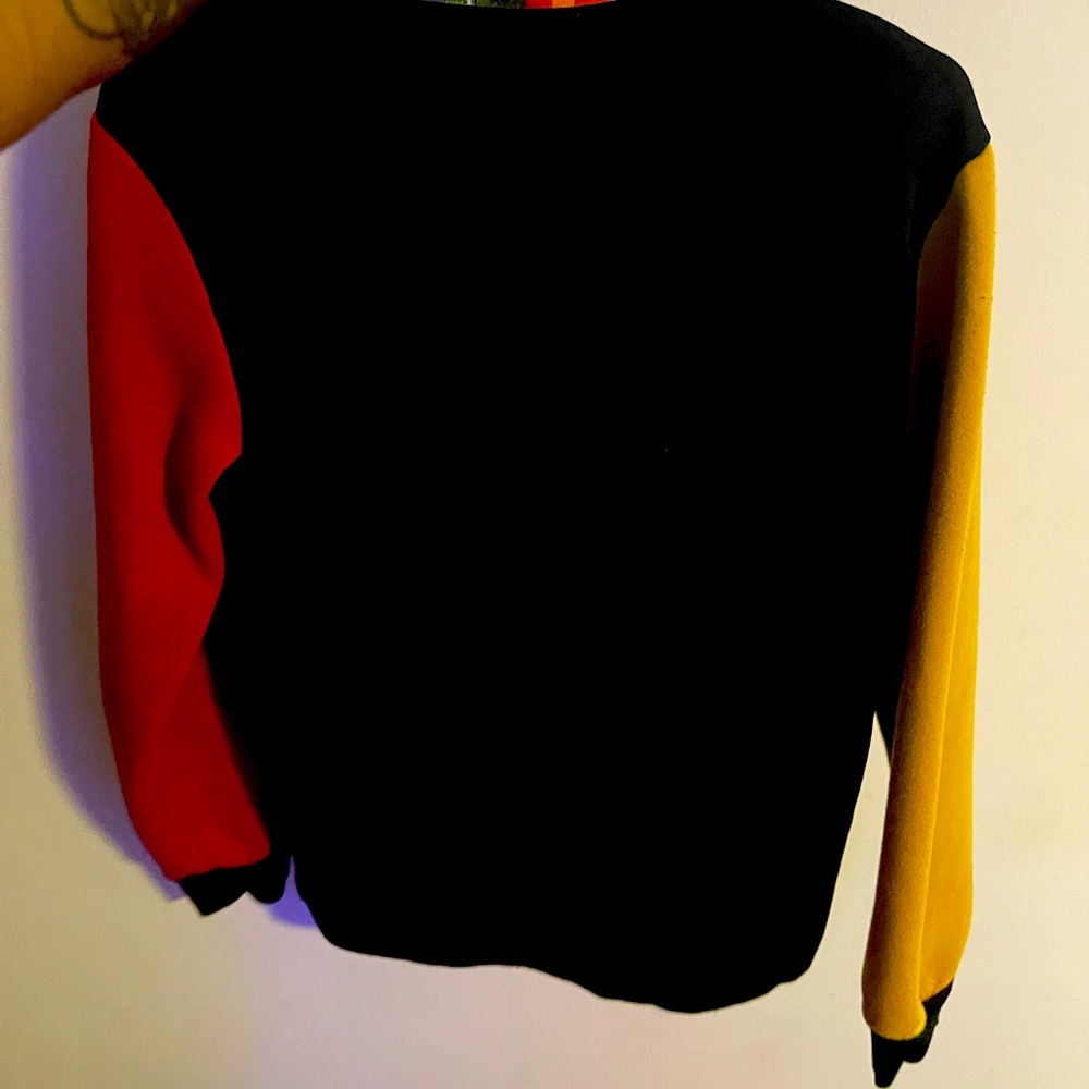 Reason Sweater Size S Worn once